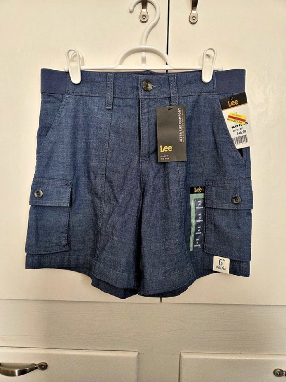 Lee Women's Chambray Shorts in Blue Size 4M NWT